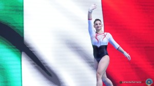 esposito manila ita ph simone ferraro sfa00969 copia